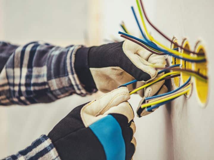 Enhancing Safety and Convenience: Why You Should Install New Electrical Outlets in Your Bay Area Home